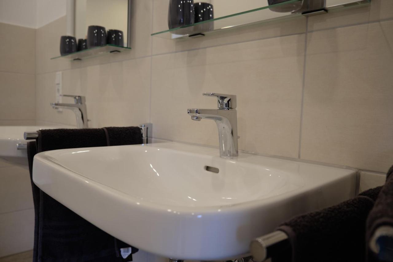 Ferienwohnung Schwarting Wiefelstede Экстерьер фото